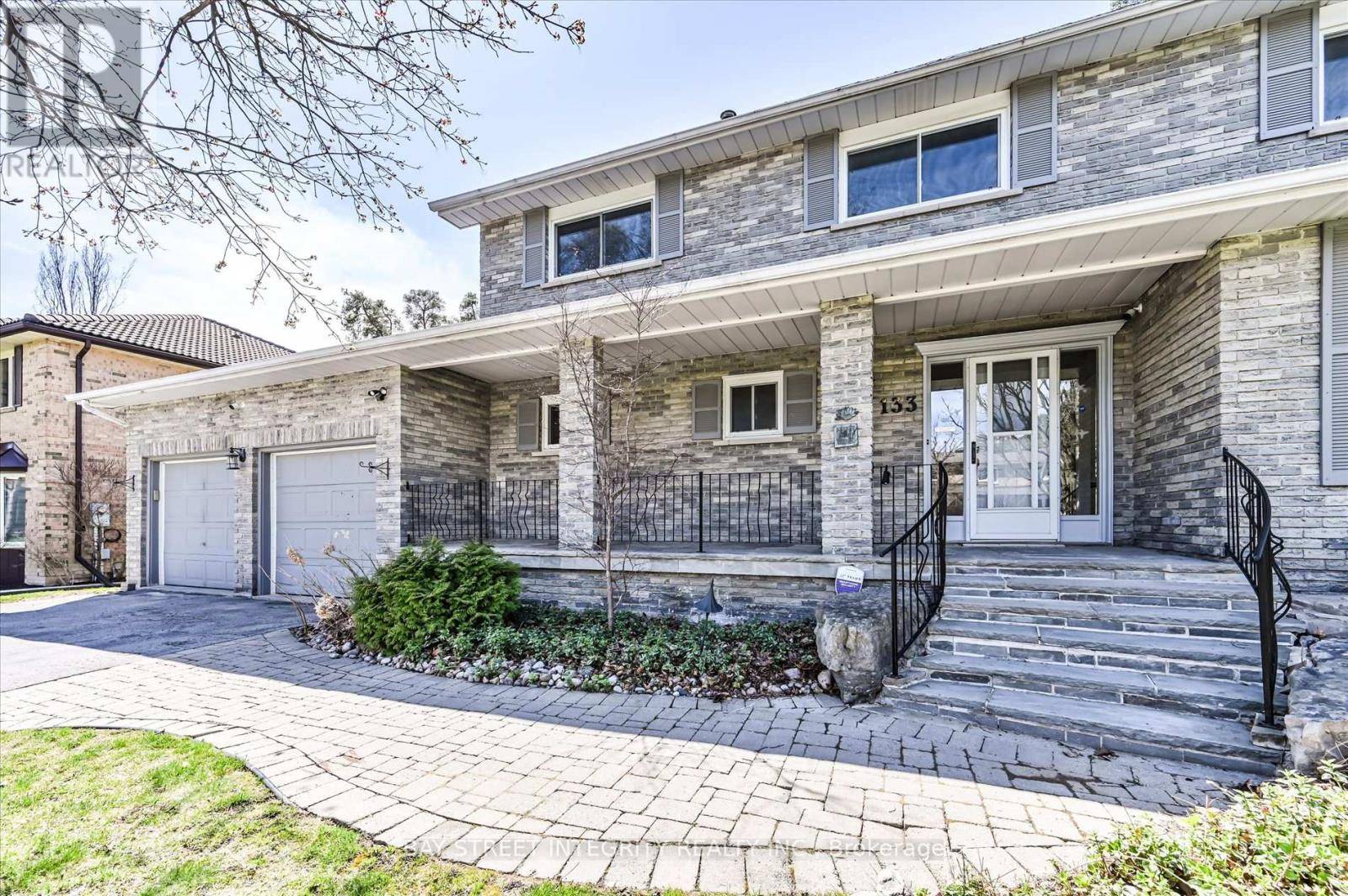 Richmond Hill (oak Ridges), ON L4E2M9,133 COON'S ROAD