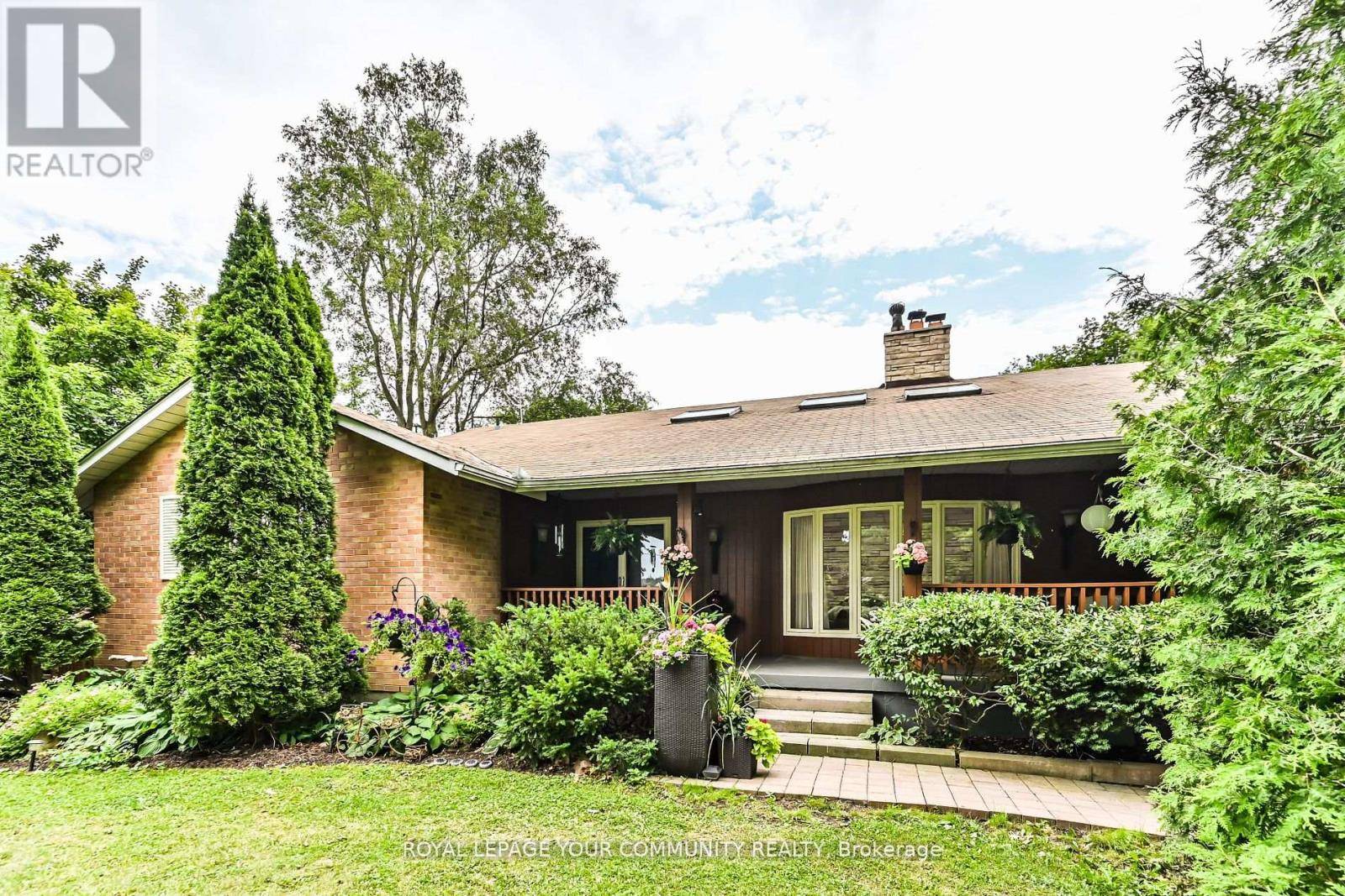 Richmond Hill (jefferson), ON L4E3M3,247 HARRIS AVENUE