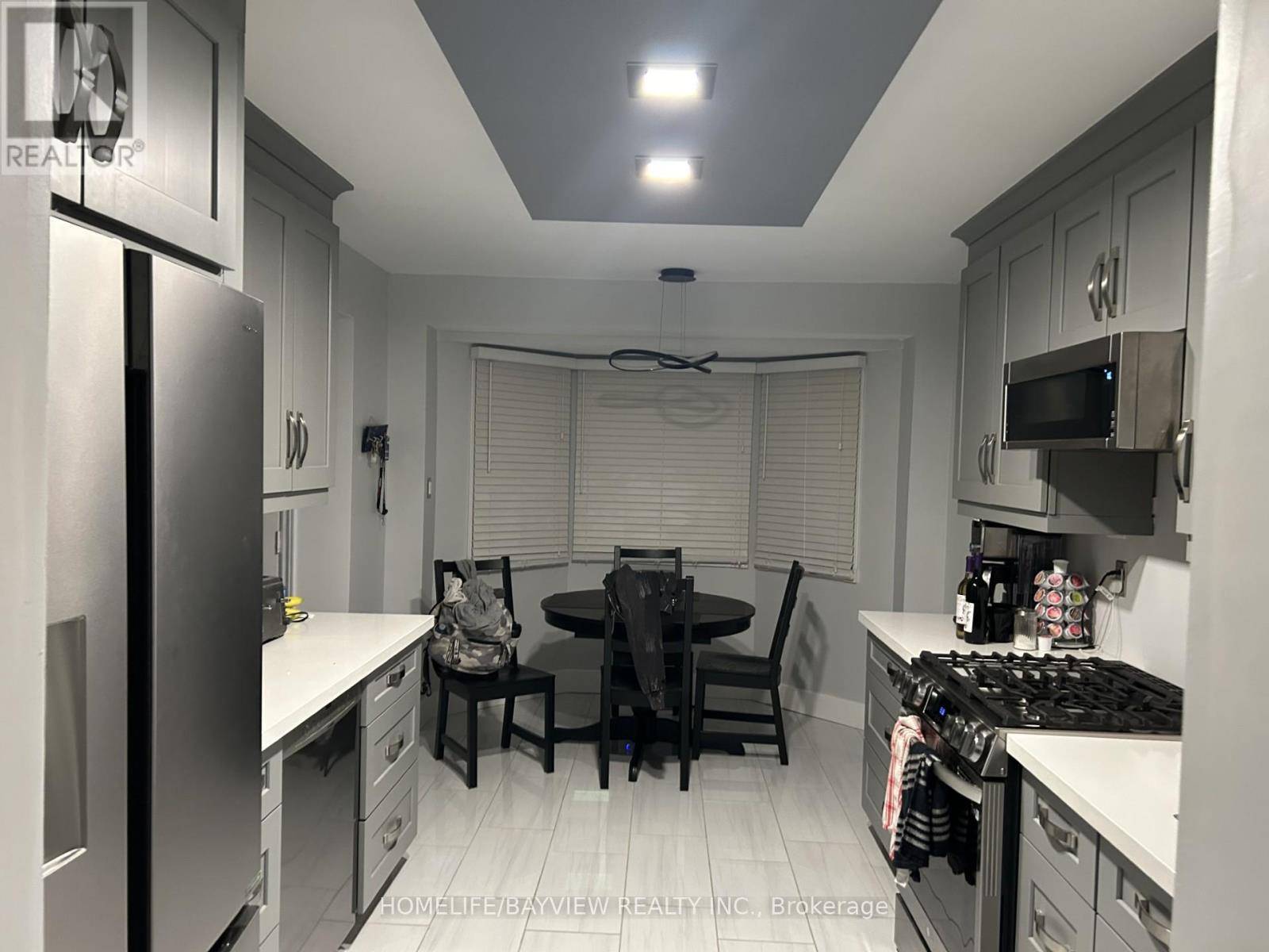 Innisfil (alcona), ON L9S1V5,999 ANNA MARIA AVENUE