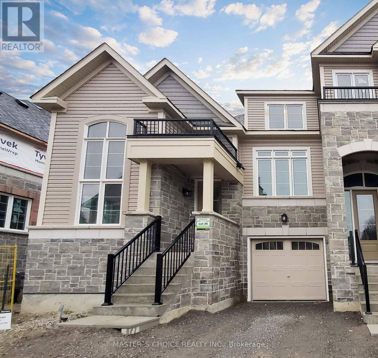 East Gwillimbury (mt Albert), ON L0G1M0,92 LYALL STOKES CIRCLE