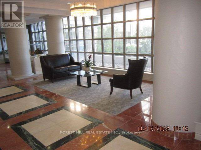 Vaughan (crestwood-springfarm-yorkhill), ON L4J8G4,11 Townsgate DR #1008