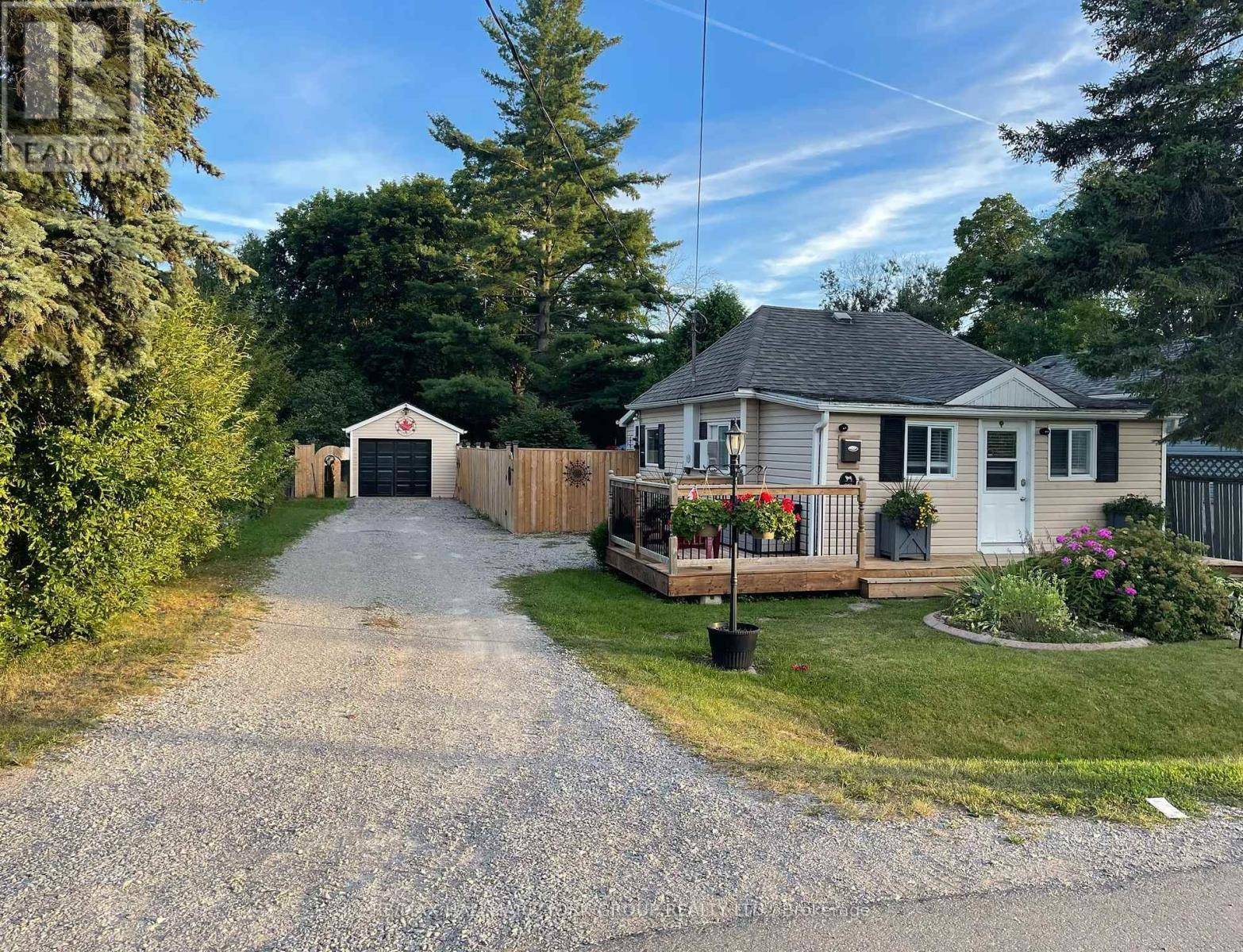 Georgina (keswick North), ON L4P1J3,247 SHORECREST ROAD