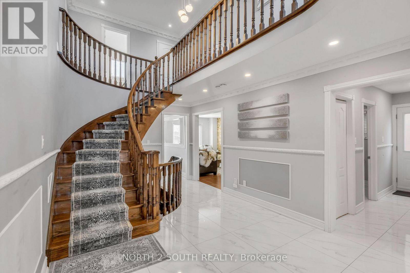 Vaughan (west Woodbridge), ON L4L6H1,8350 MARTIN GROVE ROAD
