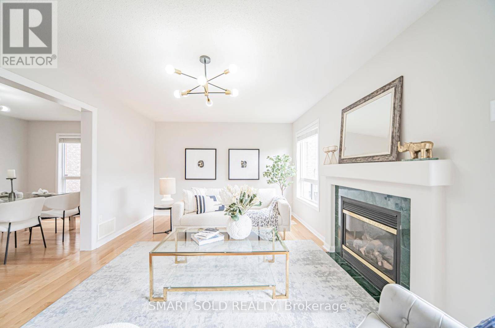 Richmond Hill (oak Ridges Lake Wilcox), ON L4E4N8,31 FITZWILLIAM AVENUE