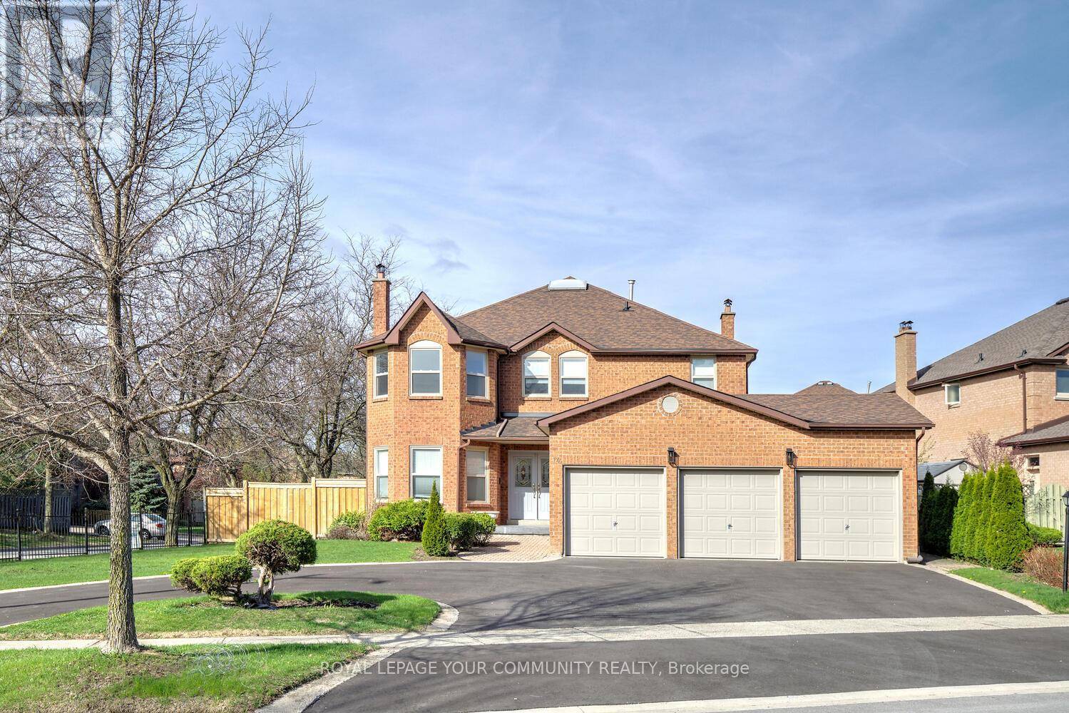 Richmond Hill (north Richvale), ON L4C8X2,14 HART STREET
