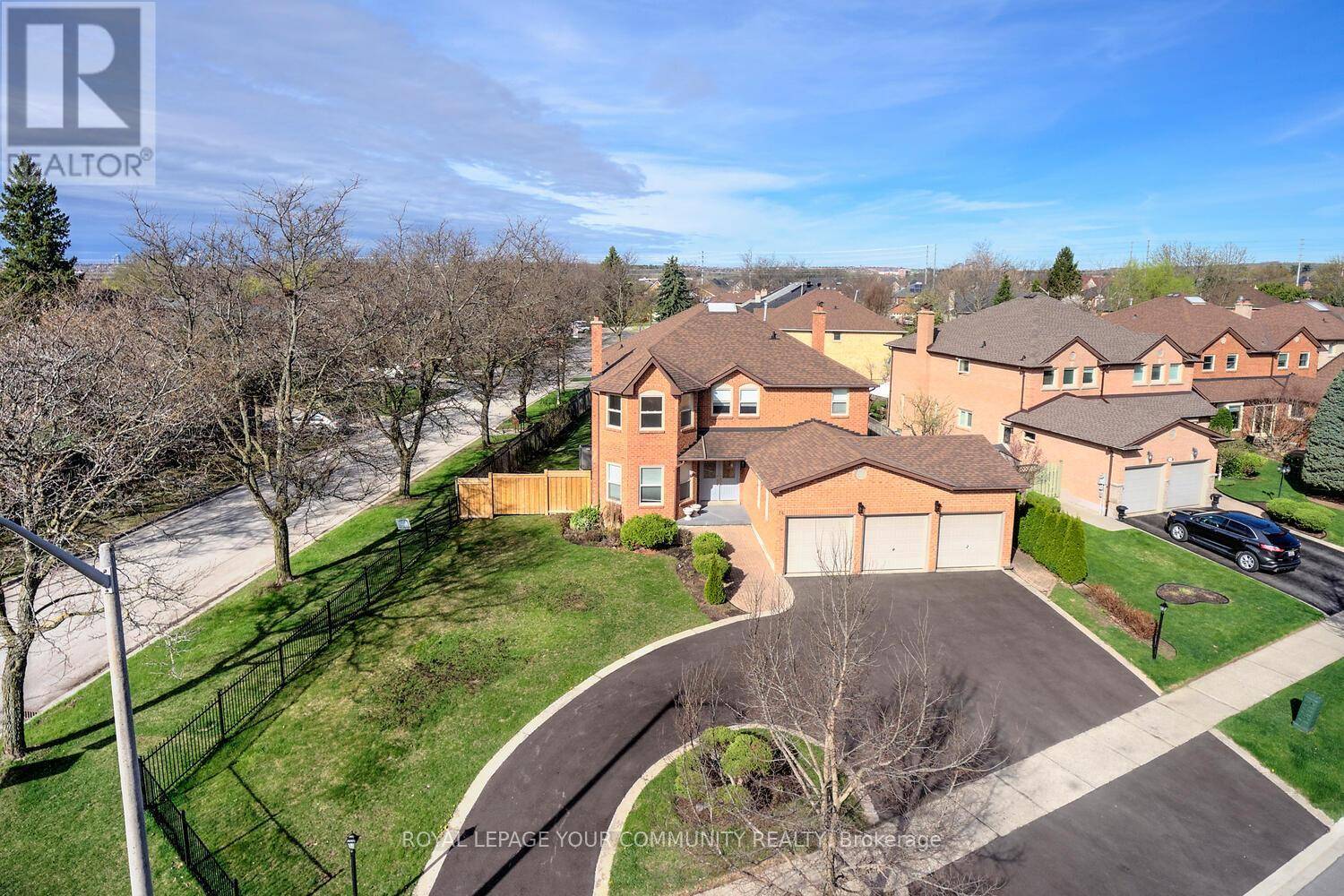 Richmond Hill (north Richvale), ON L4C8X2,14 HART STREET