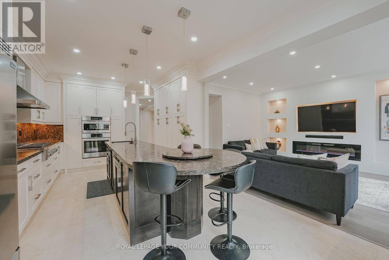 Richmond Hill (oak Ridges Lake Wilcox), ON L4E5C5,14 TRISH DRIVE