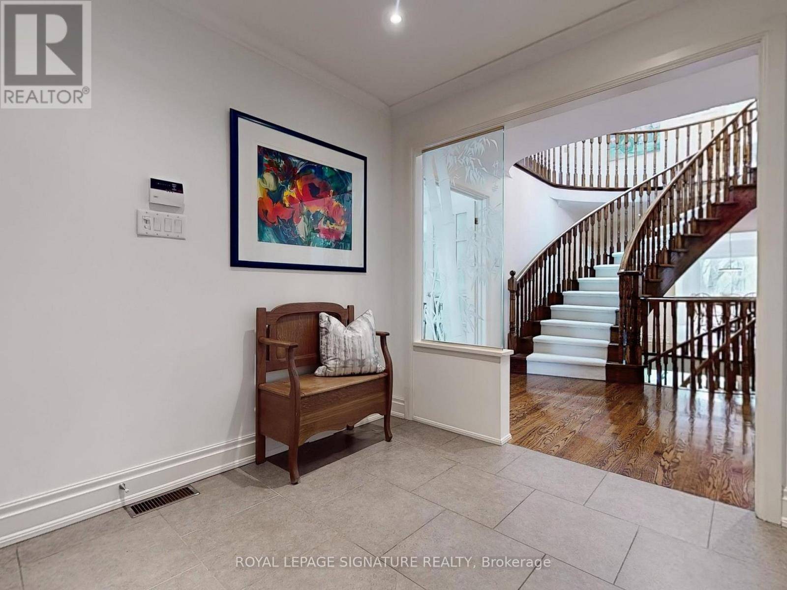 Markham (thornlea), ON L3T7G3,18 PRINCE EDWARD BOULEVARD