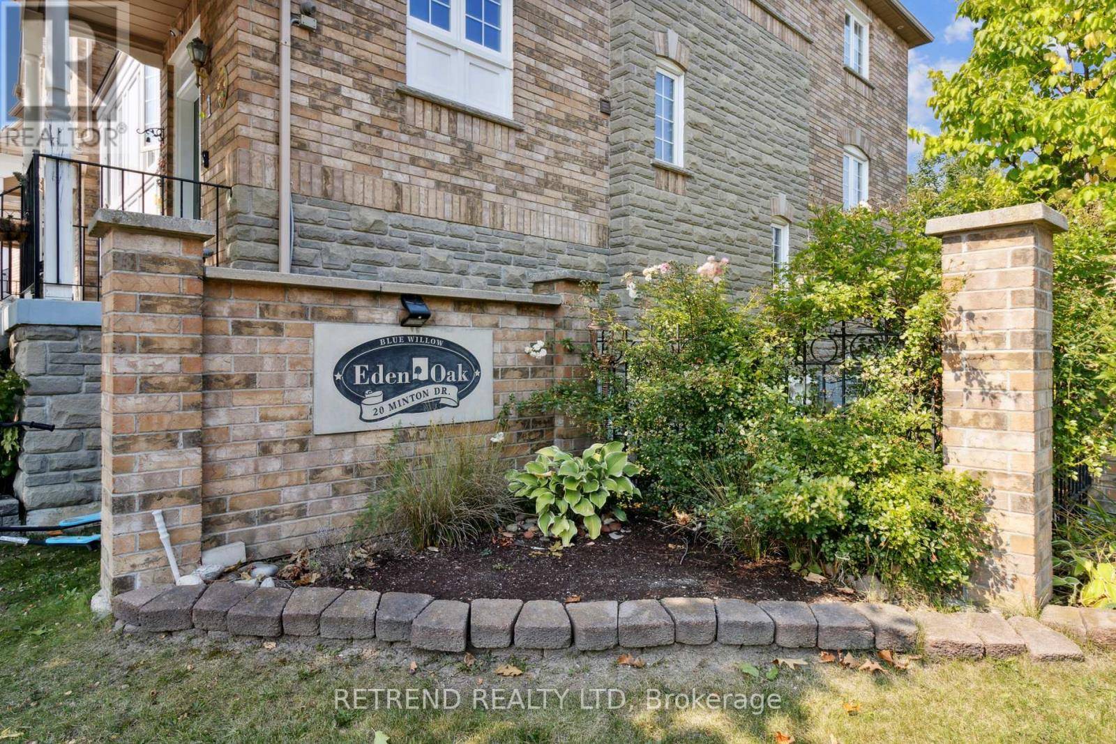 Vaughan (east Woodbridge), ON L4L9L6,20 Minton DR #15