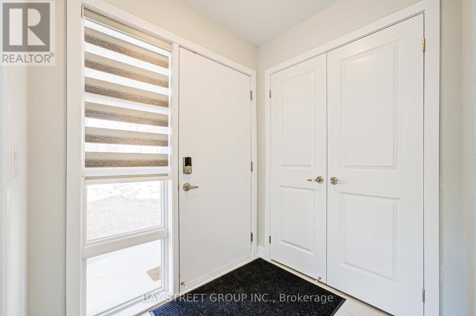Markham (angus Glen), ON L6C3L7,149 YORKTON BOULEVARD
