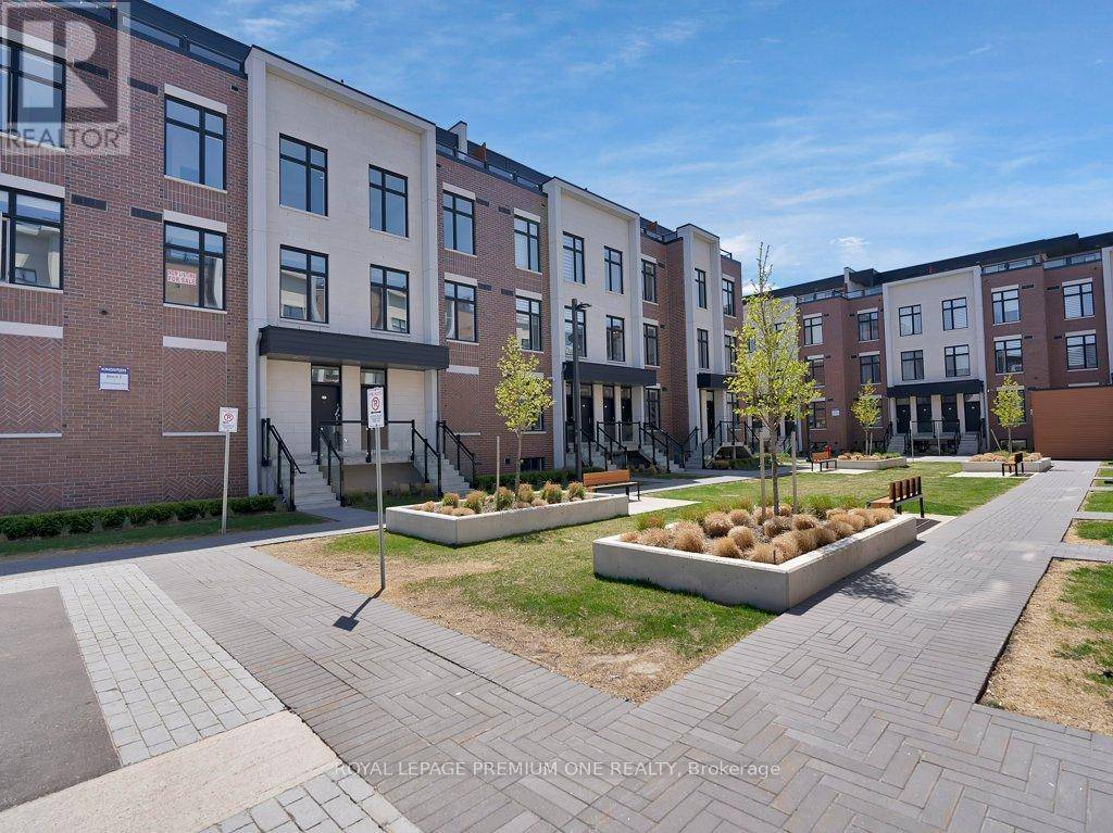 Vaughan (sonoma Heights), ON L4L1A7,9570 Islington AVE #225