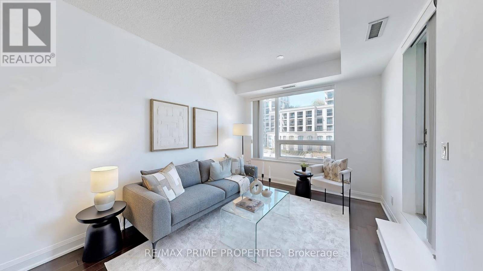 Markham (unionville), ON L3R1A6,8228 Birchmount RD #325