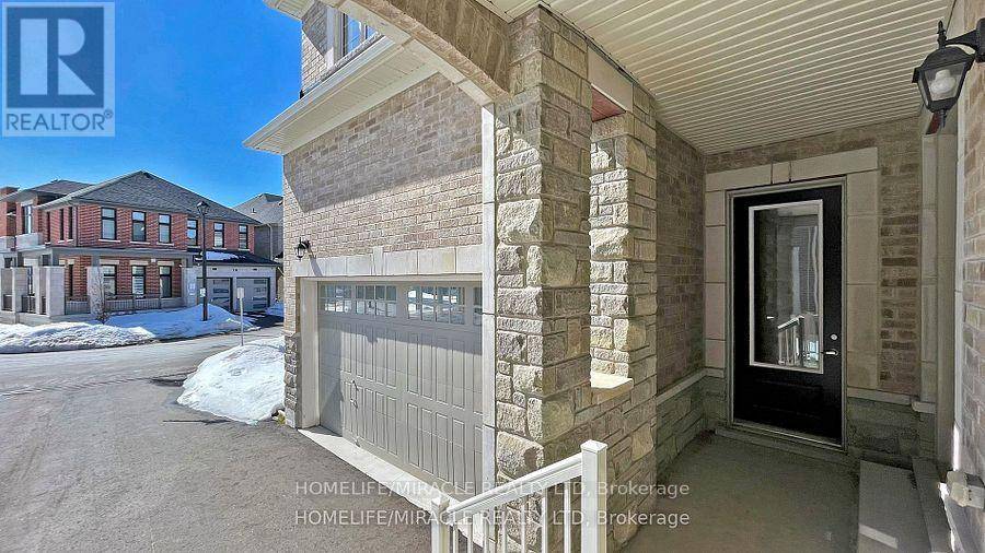 Whitchurch-stouffville (ballantrae), ON L4A4W9,21 JOINER CIRCLE
