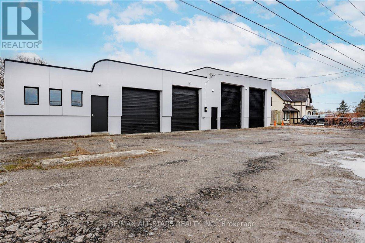 Whitchurch-stouffville, ON L4A2K3,11874 WOODBINE AVENUE