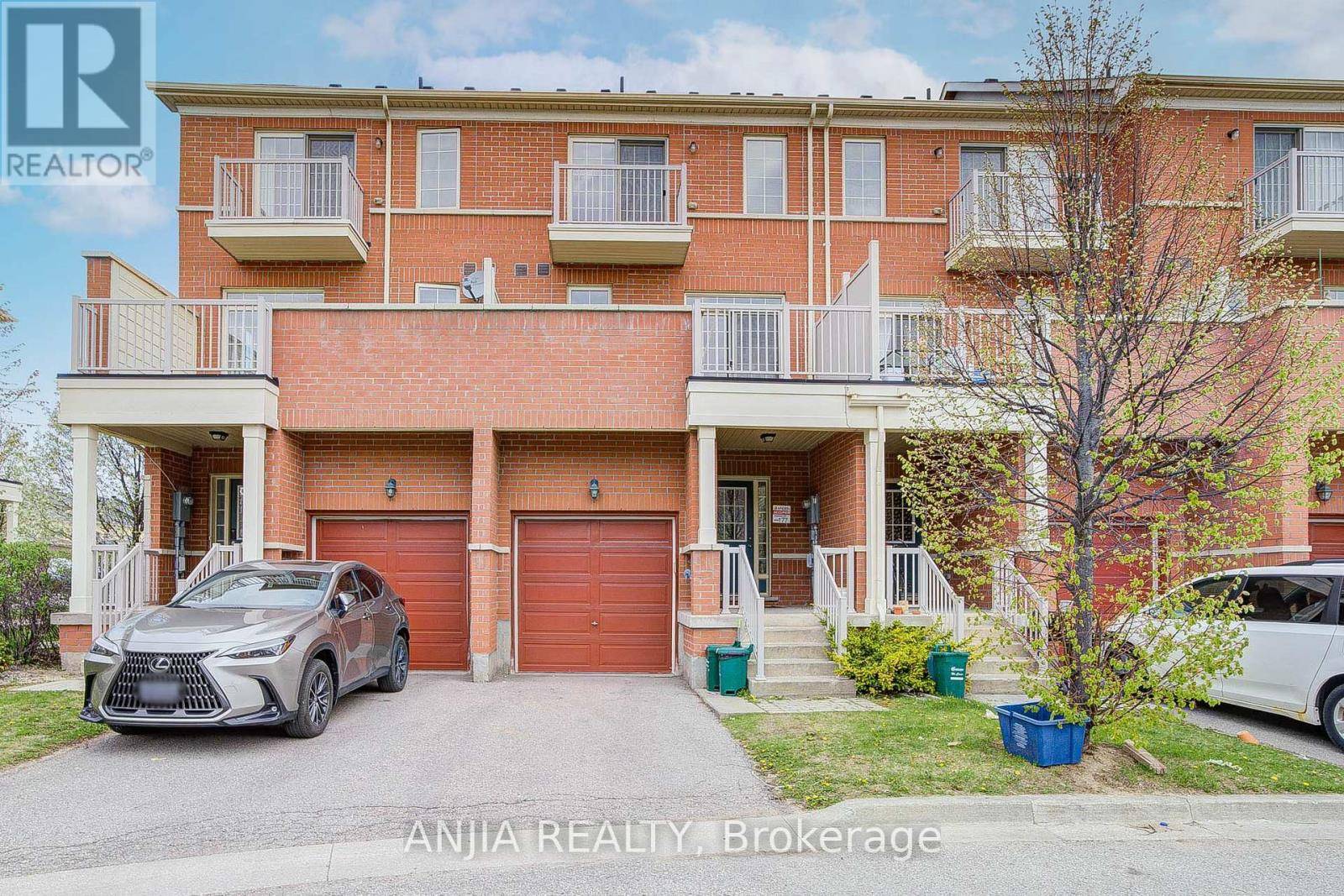 Markham (cathedraltown), ON L6C0P2,95 ANTHONY ROMAN AVENUE