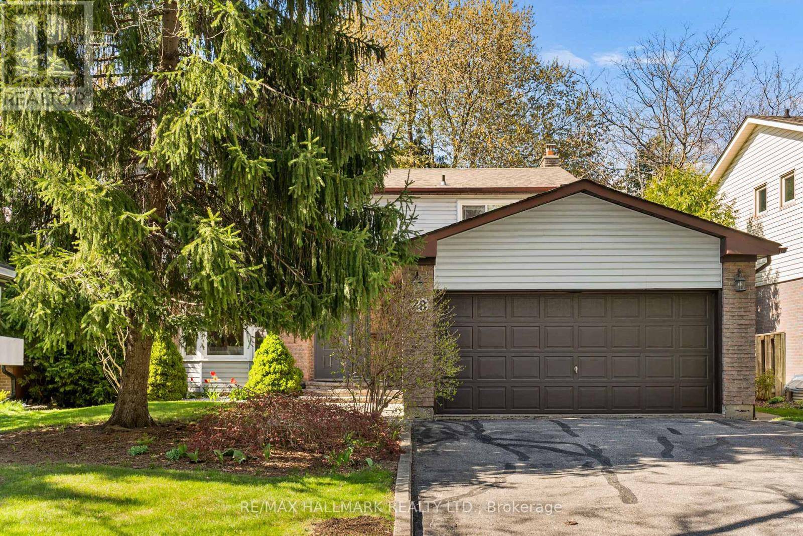 Richmond Hill (north Richvale), ON L4C5H8,28 DRUMERN CRESCENT