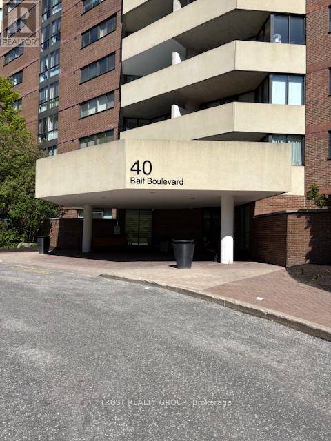 Richmond Hill (north Richvale), ON L4C5M9,40 Baif BLVD #909