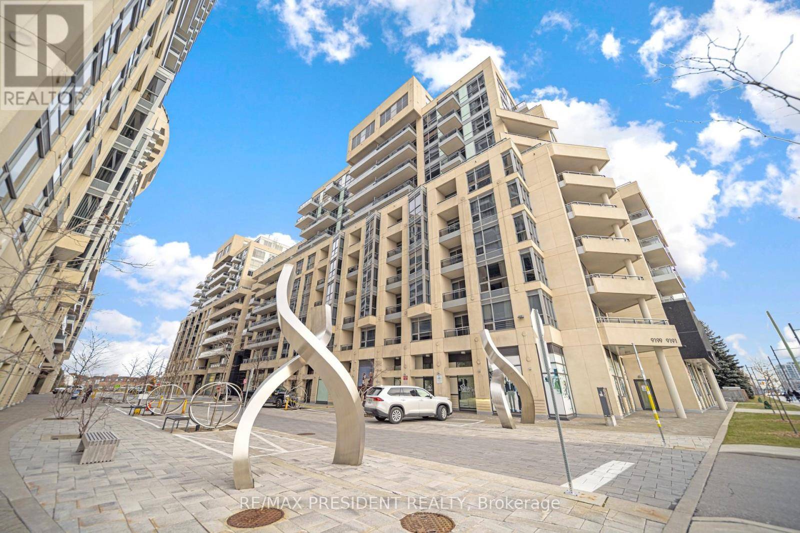 Richmond Hill (langstaff), ON L4C1E2,9191 Yonge ST #902
