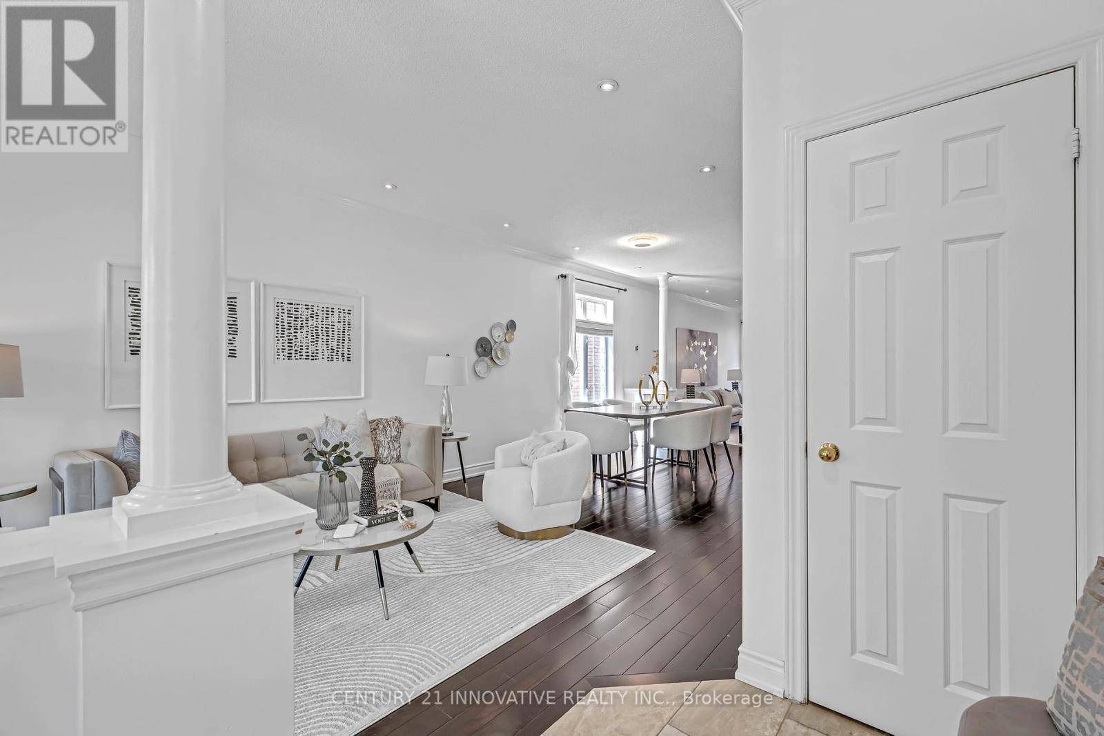 Vaughan (vellore Village), ON L4H3B3,108 CHATEAU DRIVE