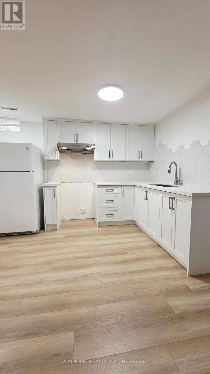 Markham (markville), ON L3P7K3,63 Forty Second ST #Basement