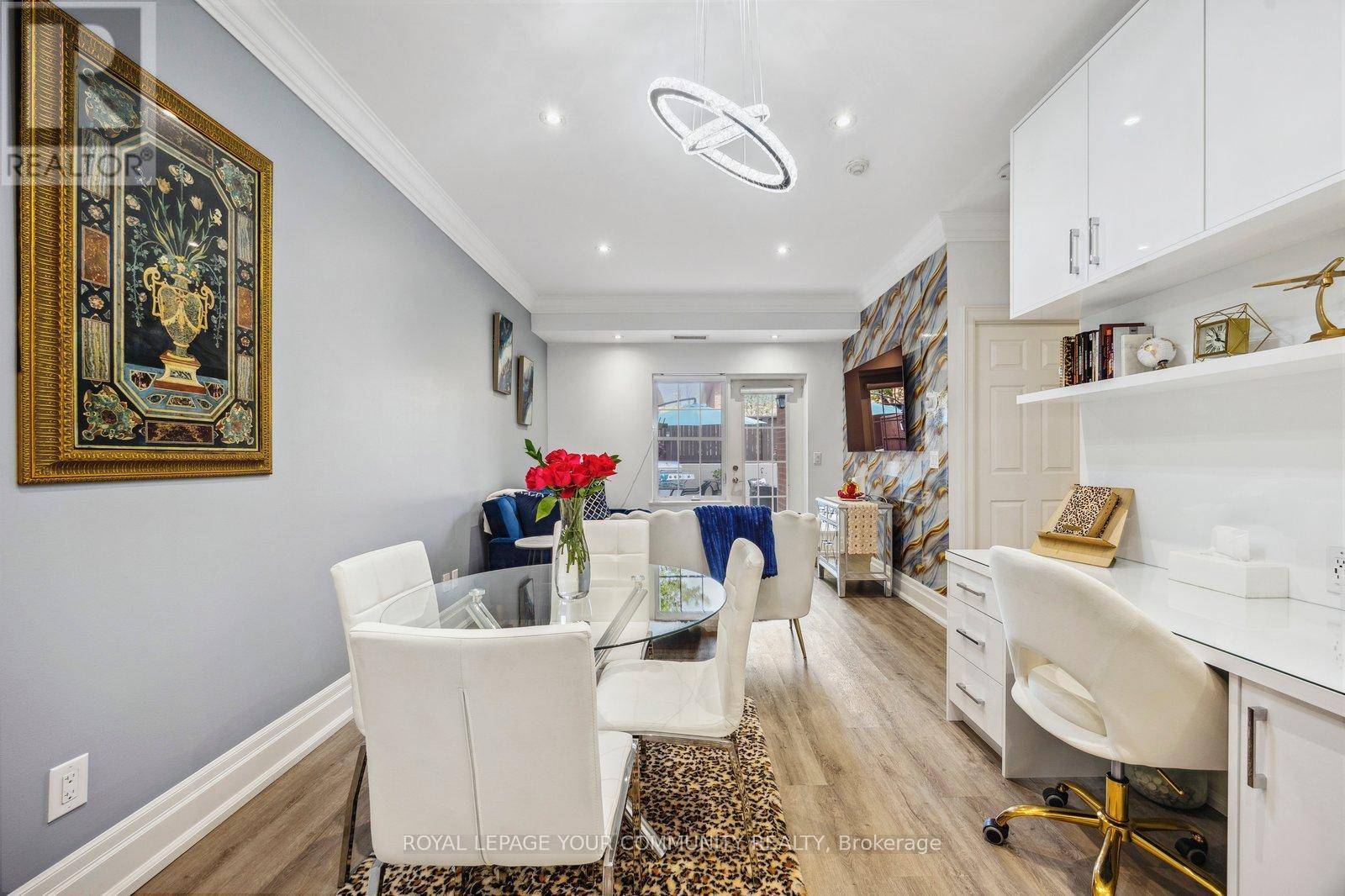 Vaughan (maple), ON L6A3Y5,9973 Keele ST #107