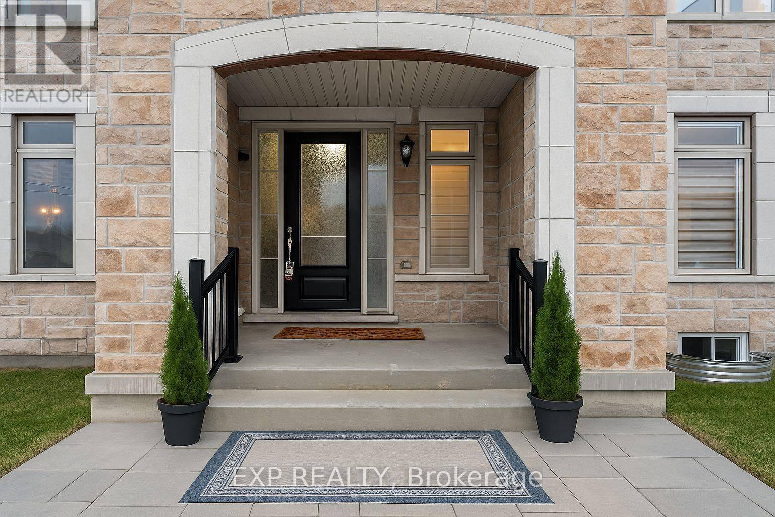East Gwillimbury (holland Landing), ON L9N0S7,42 PRUNELLA CRESCENT