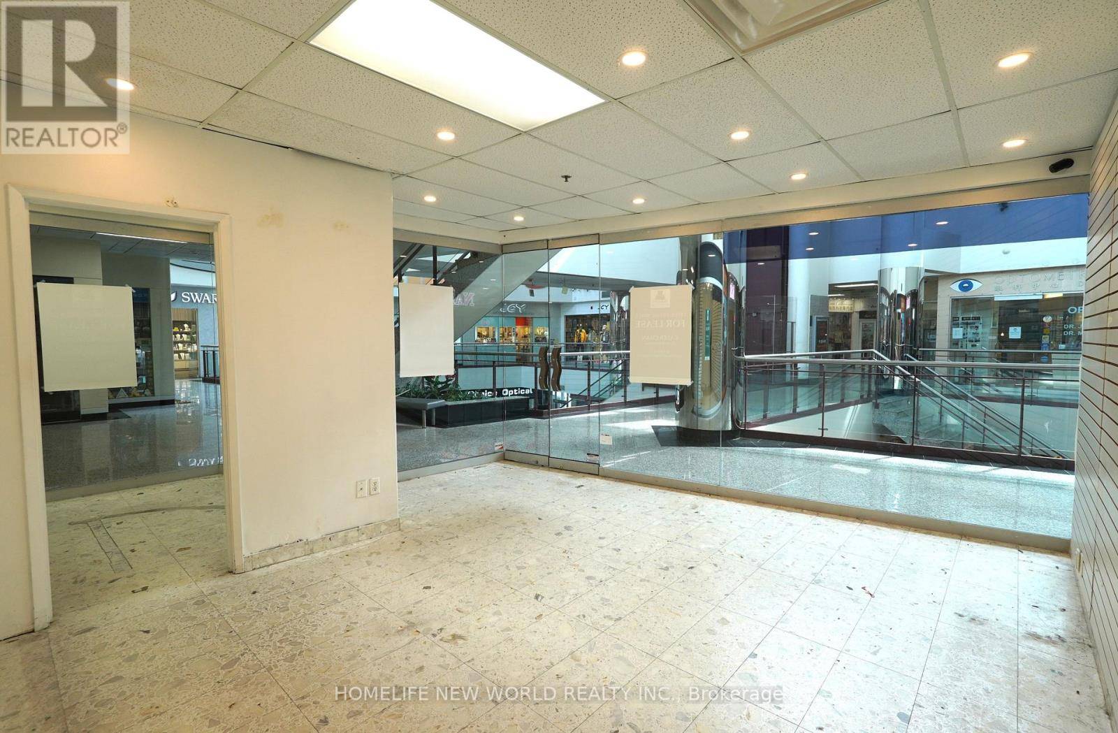 Richmond Hill (beaver Creek Business Park), ON L4B3Z4,550 Highway 7 East #207