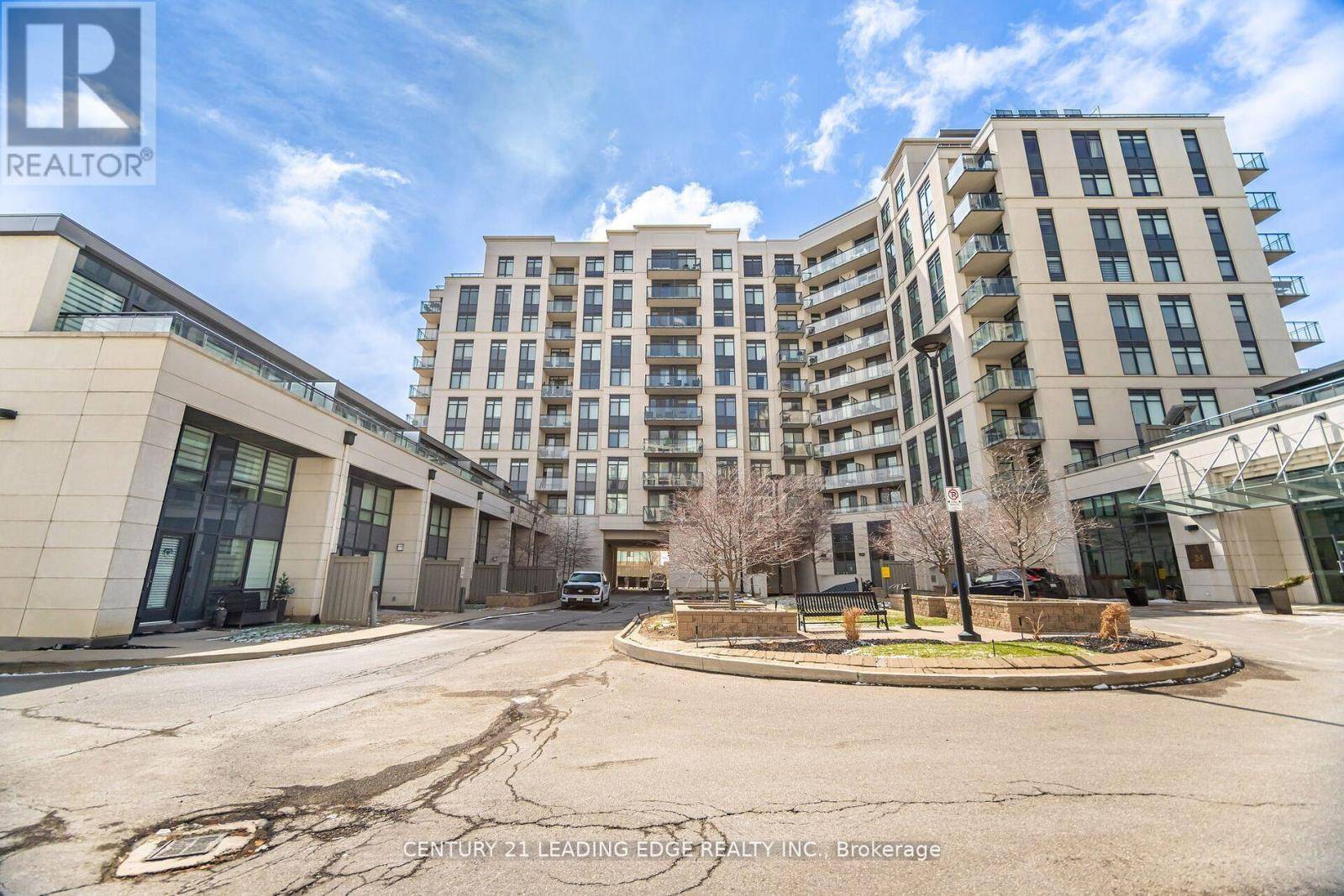 Vaughan (vaughan Grove), ON L4L8C4,24 Woodstream BLVD #108