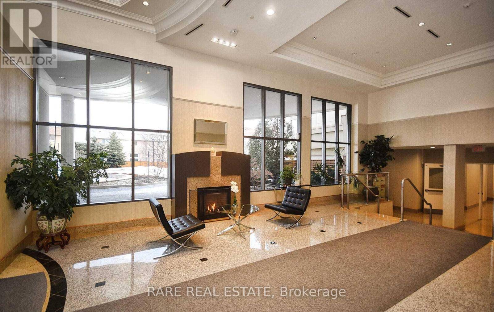Richmond Hill (devonsleigh), ON L4C0S7,11121 Yonge ST #504