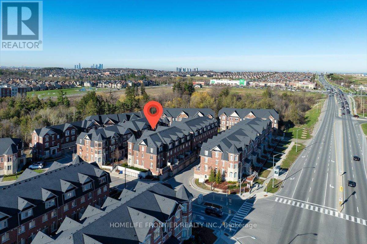 Vaughan (patterson), ON L6A4W4,1331 Major Mackenzie DR #32
