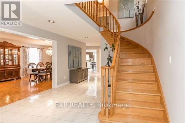 Richmond Hill (devonsleigh), ON L4S1J7,32 ARISTOTLE DRIVE