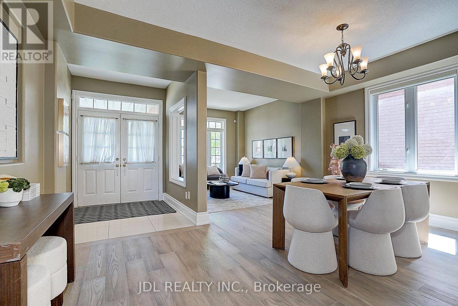 Markham (berczy), ON L6C2W7,28 EMERY HILL BOULEVARD