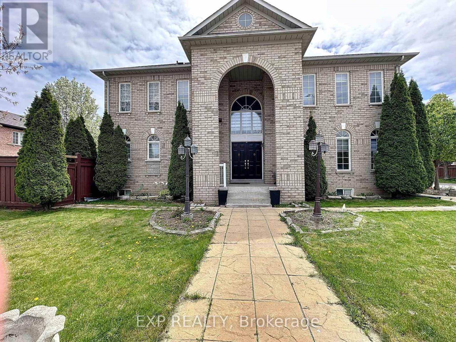 Vaughan (vellore Village), ON L4H2G7,129 LEDGEROCK DRIVE