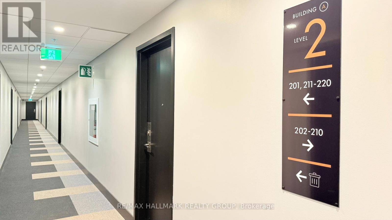 Ottawa, ON K1K3X3,1350 Hemlock RD #205