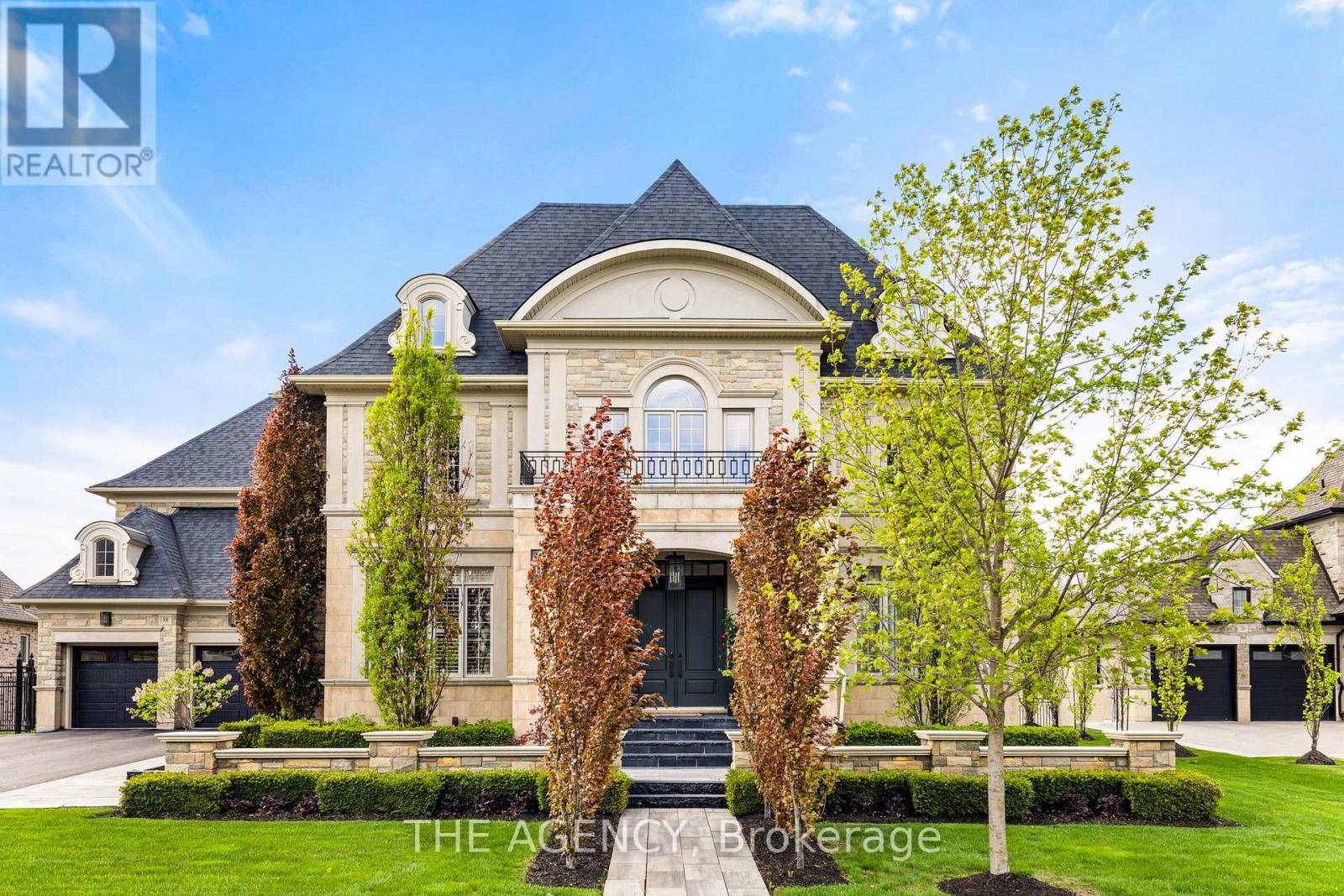 King (nobleton), ON L0G1N0,18 WESTBROOKE BOULEVARD