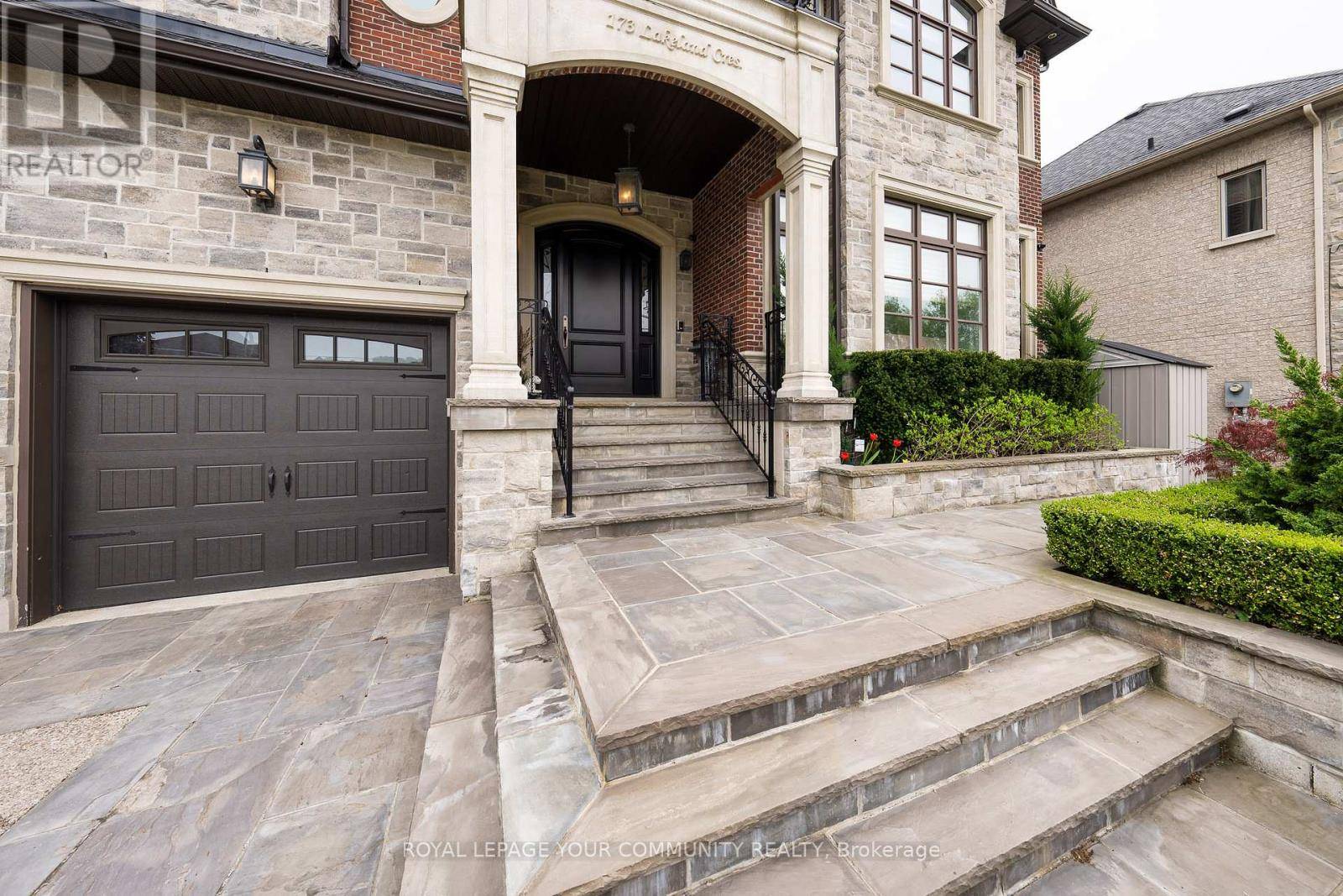 Richmond Hill (oak Ridges Lake Wilcox), ON L4E3A4,173 LAKELAND CRESCENT