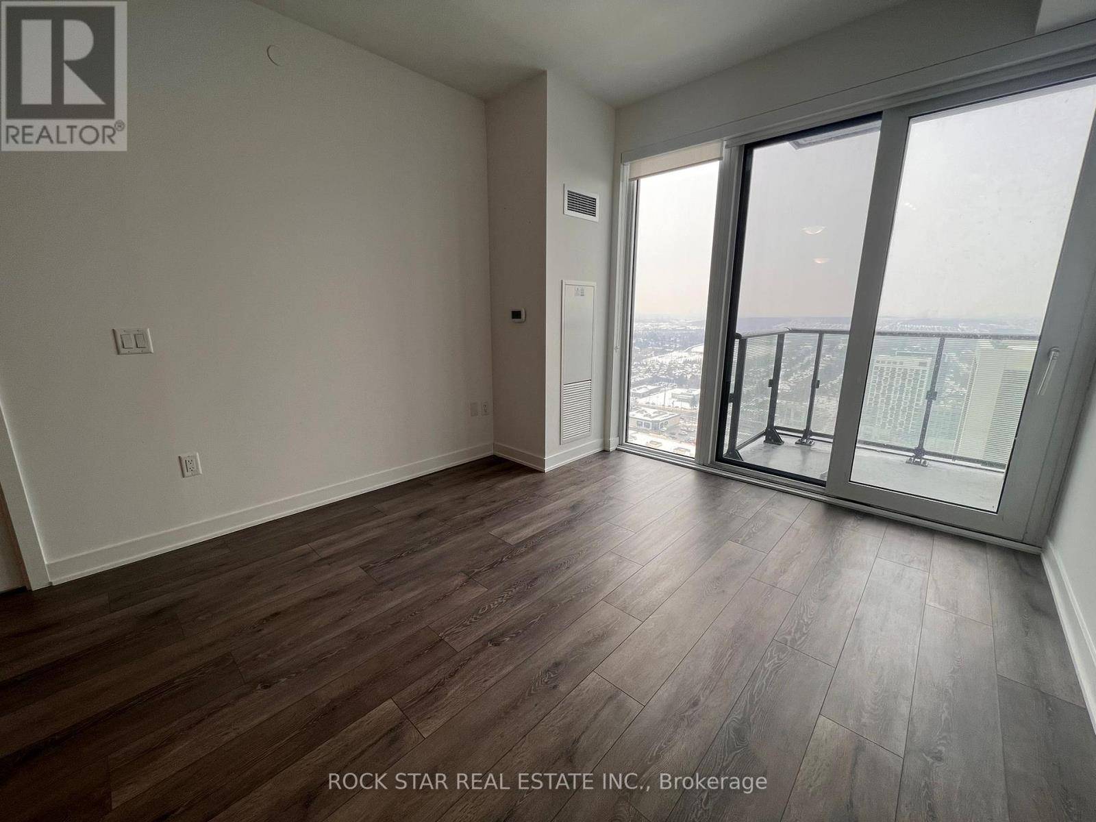 Richmond Hill (langstaff), ON L4B0H6,105 Oneida CRES #2902