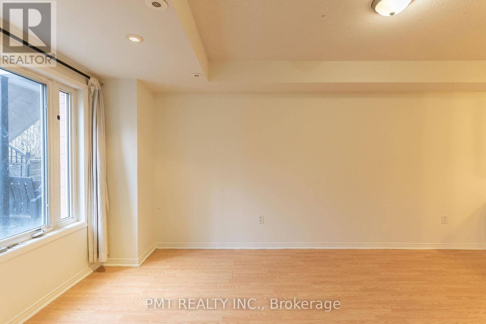 Markham (aileen-willowbrook), ON L3T0A7,316 John ST #126