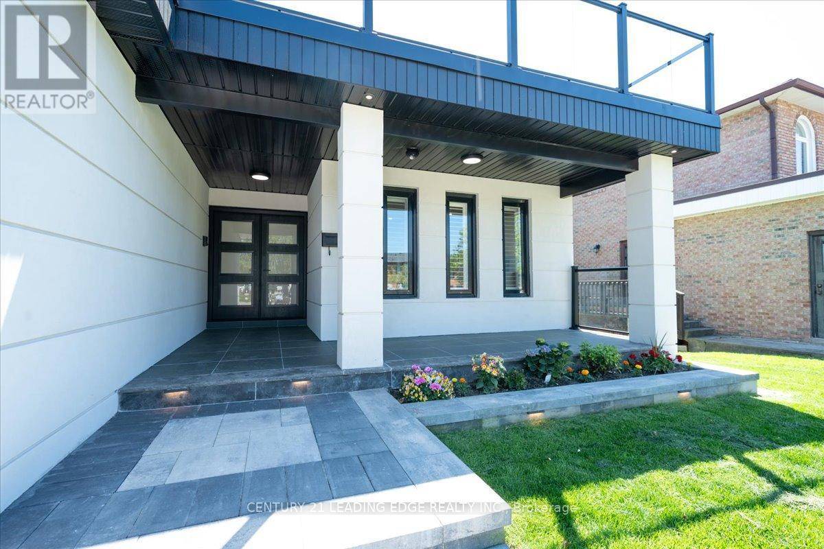 Vaughan (east Woodbridge), ON L4L1X8,157 JEANNE DRIVE