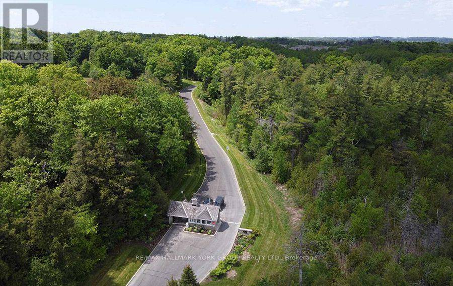Aurora (aurora Estates), ON L4G0L5,516 Quail Ridge DR #20