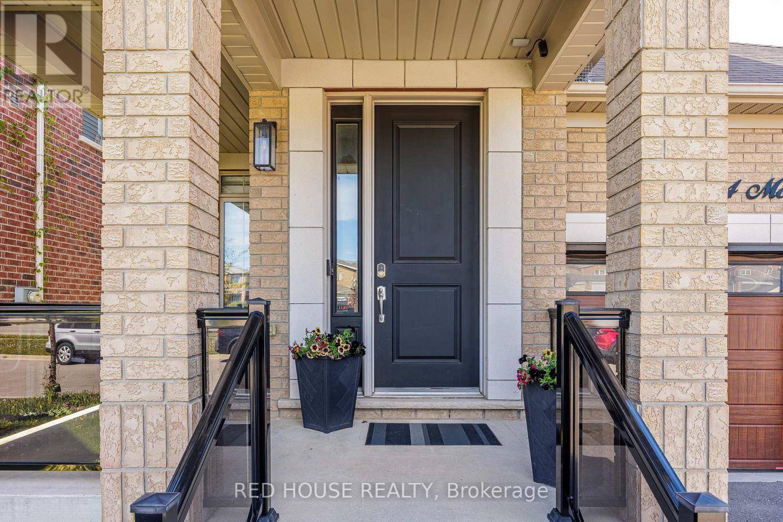 Bradford West Gwillimbury (bradford), ON L3Z0S7,74 MCDONNELL CRESCENT