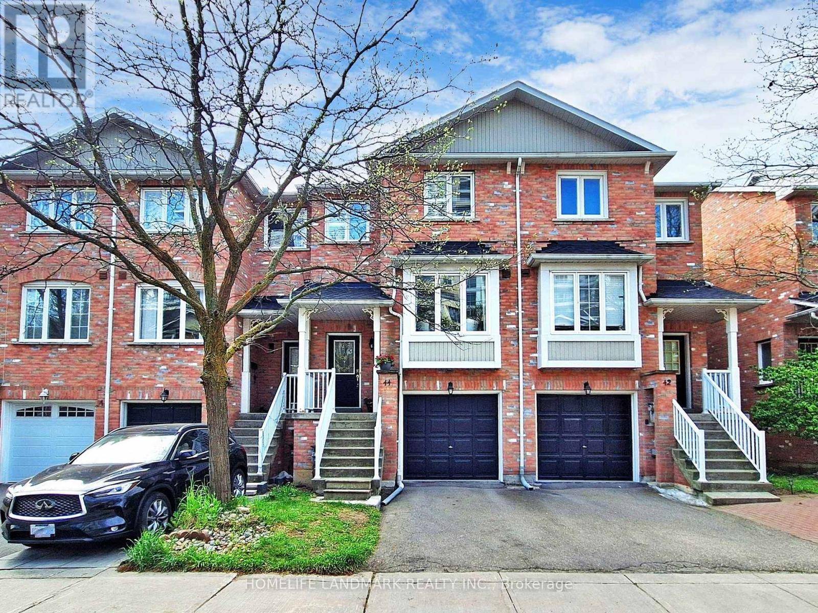 Richmond Hill (langstaff), ON L4B4E5,44 VANITY CRESCENT