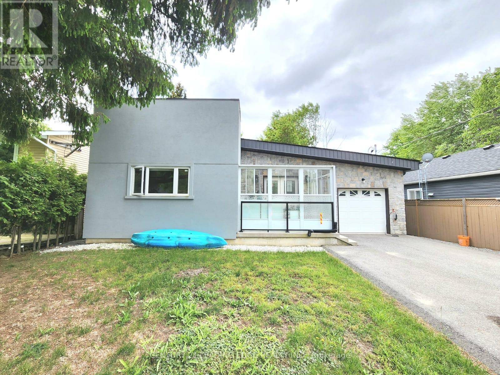 Georgina (keswick South), ON L4P2W3,291 WOODYCREST AVENUE E