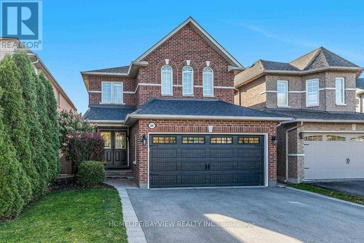 Newmarket (stonehaven-wyndham), ON L3X2J5,644 MCBEAN AVENUE