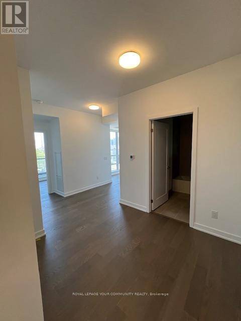 Richmond Hill (south Richvale), ON L4C5V6,8888 Yonge ST #323