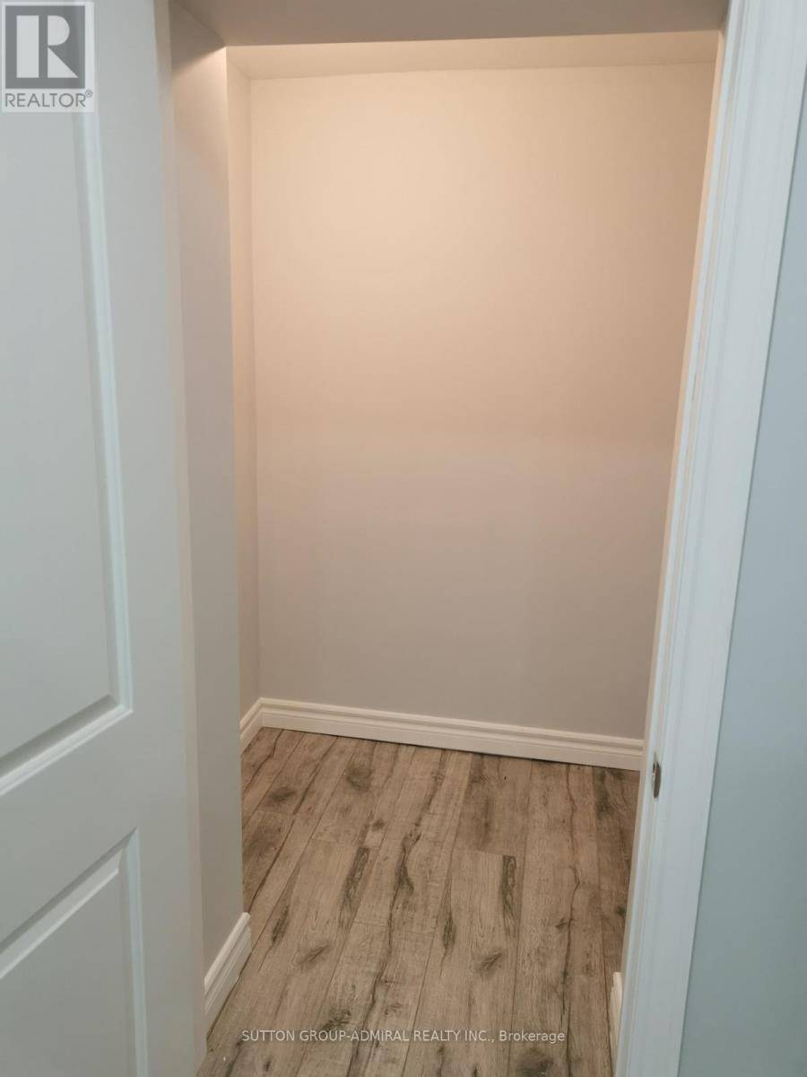Vaughan (brownridge), ON L4J5X1,339 BROWNRIDGE DRIVE