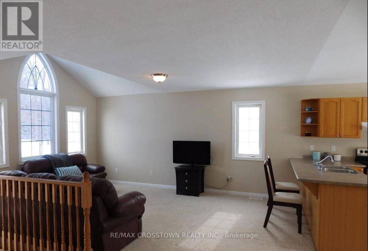 Innisfil (alcona), ON L9S2M1,3964 ALCINA AVENUE