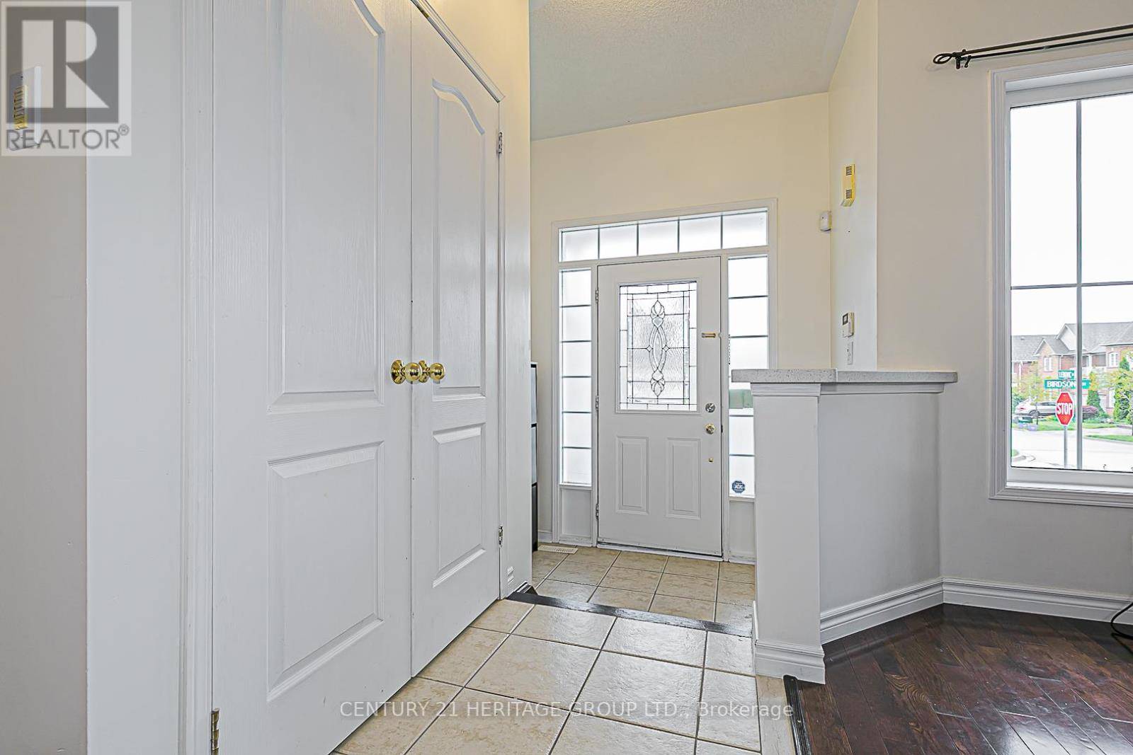 Richmond Hill (oak Ridges Lake Wilcox), ON L4E5C2,11 BIRDSONG STREET