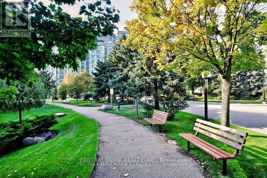 Markham (aileen-willowbrook), ON L3T7N2,7825 Bayview AVE #502