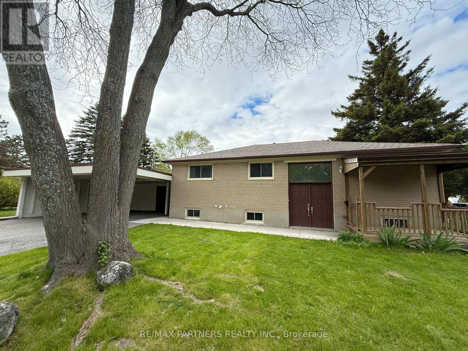 Aurora (aurora Heights), ON L4G3E9,77 FOREHT CRESCENT